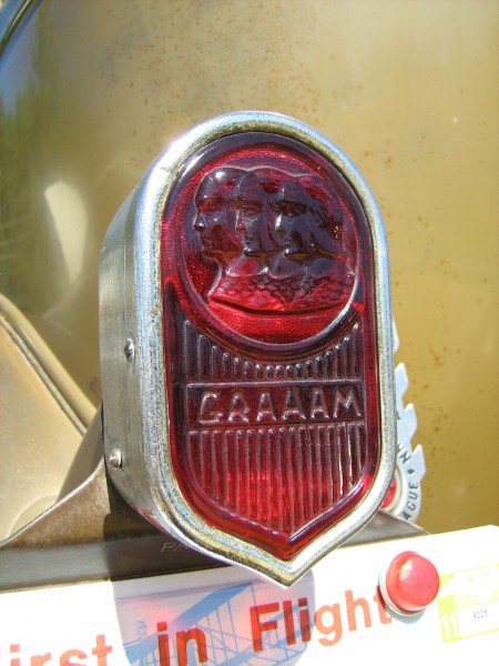 1930 Graham sedan tl