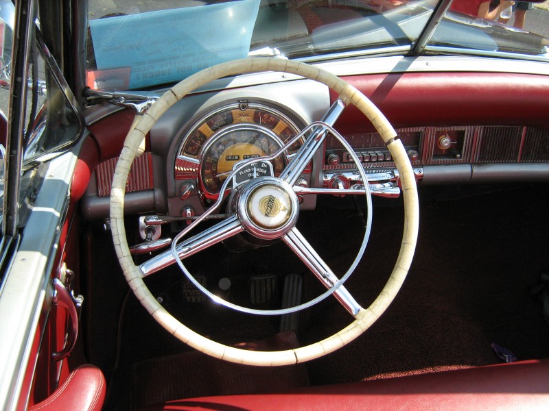1951 Chrysler conv black va dash
