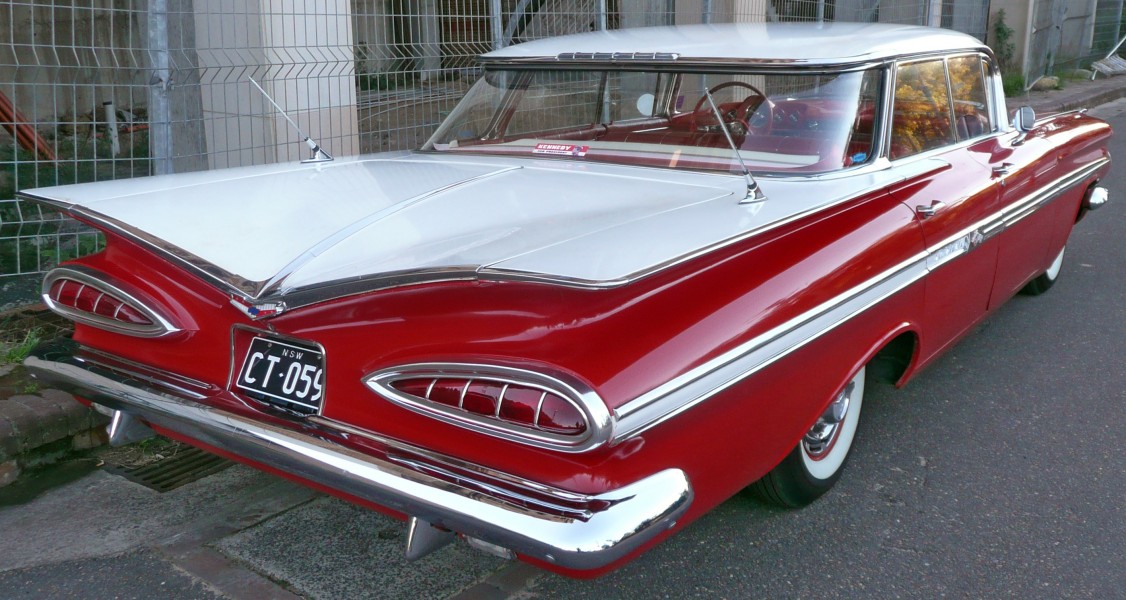 1958-1960 Chevrolet Impala sedan 02