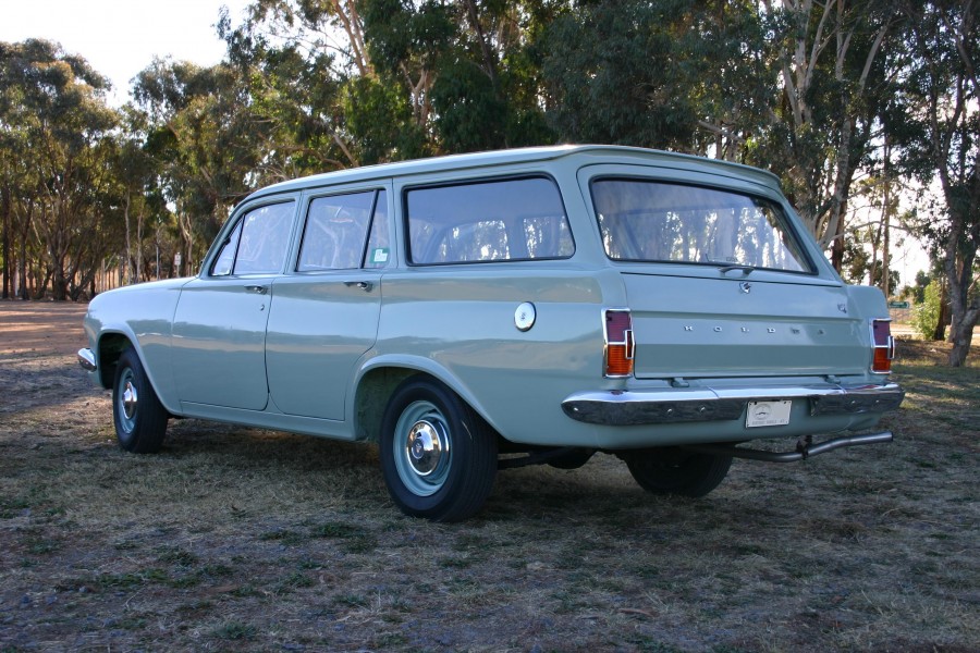1963-1965 Holden EH Standard station sedan 04
