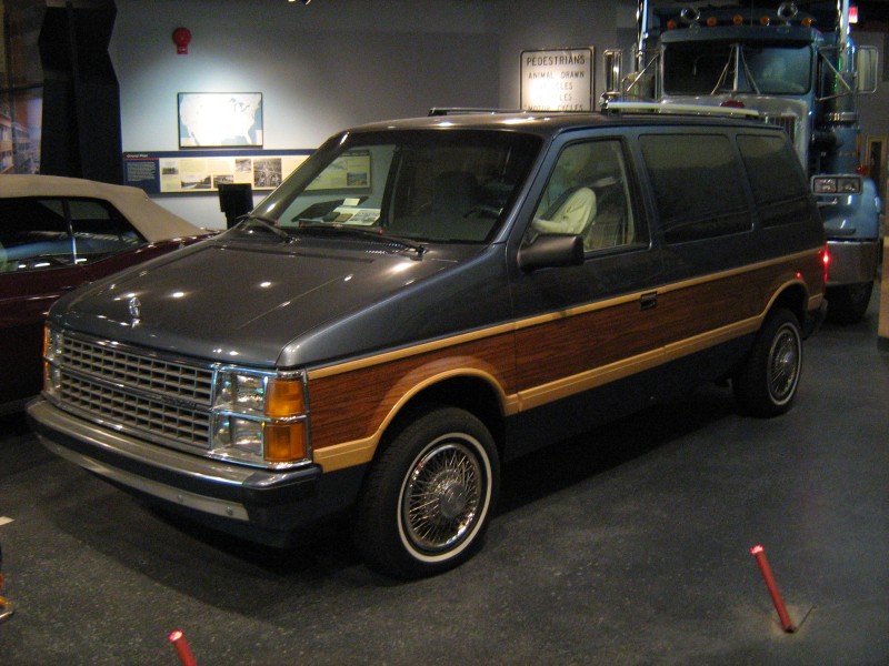 1986 Dodge Caravan Smithsonian National Museum of American History