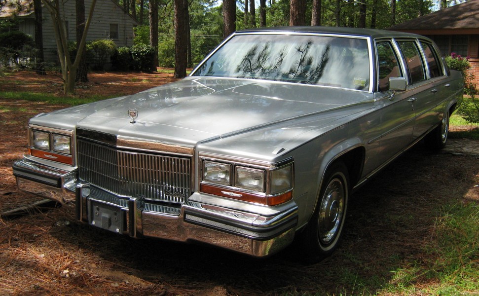 1989 Cadillac Brougham 6-door