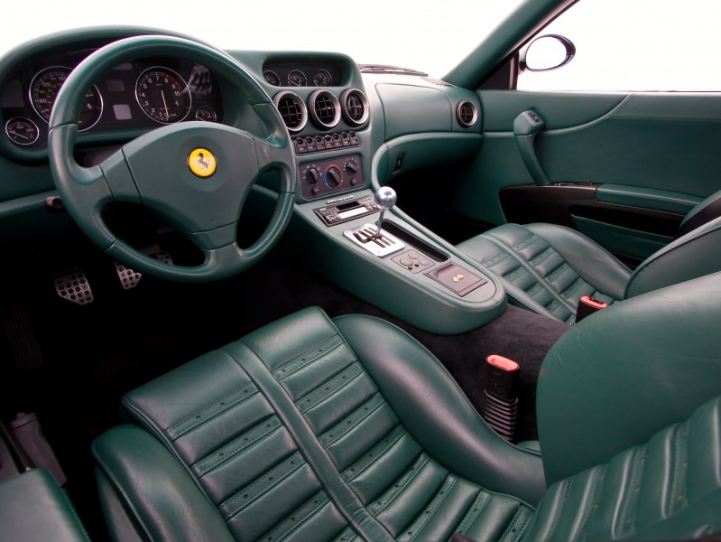 1999 Ferrari 550 Maranello interior