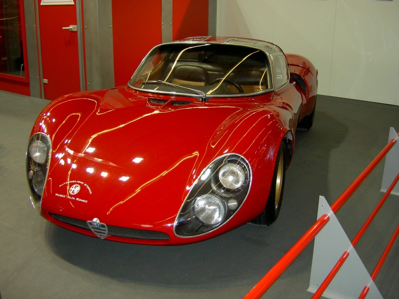 Alfa Romeo - Coupé 33 Stradale