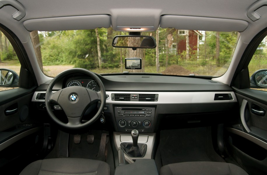 BMW E90 inside