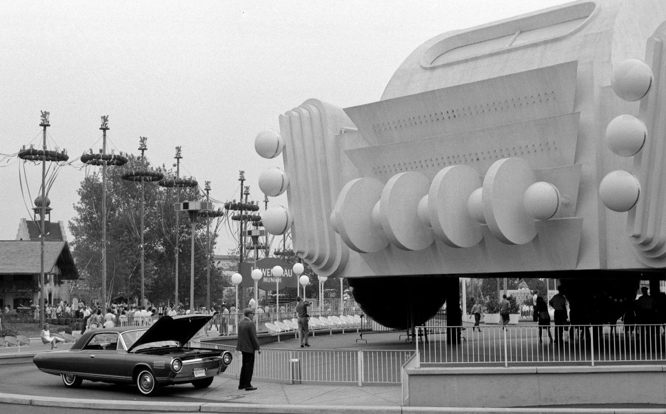 Chrysler Turbine Car Worlds Fair 1964
