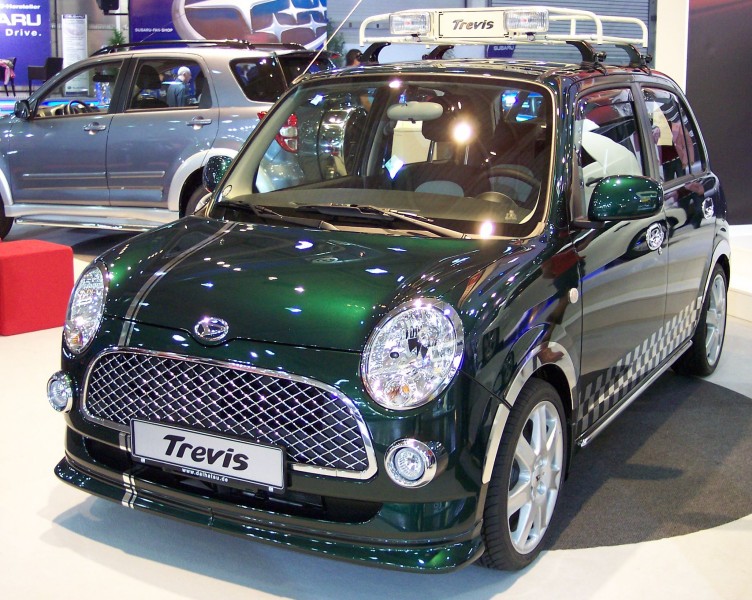 Daihatsu Trevis vl green 2006 EMS