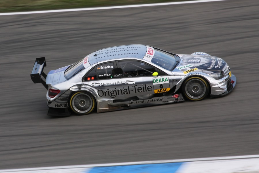 DTM Mercedes w204 Schneider amk