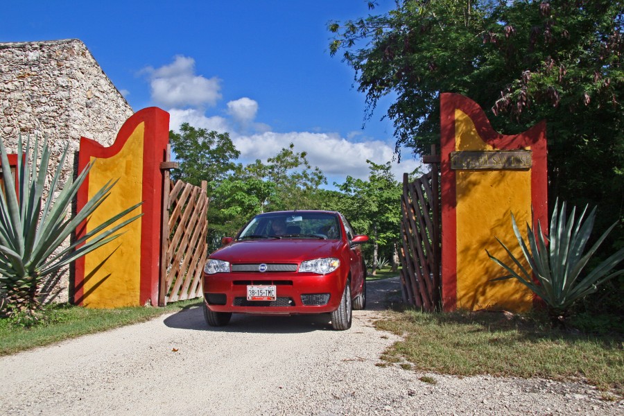 Entrance to Hacienda San Jose Cholul