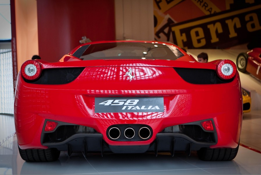 Ferrari 458 Italia Back
