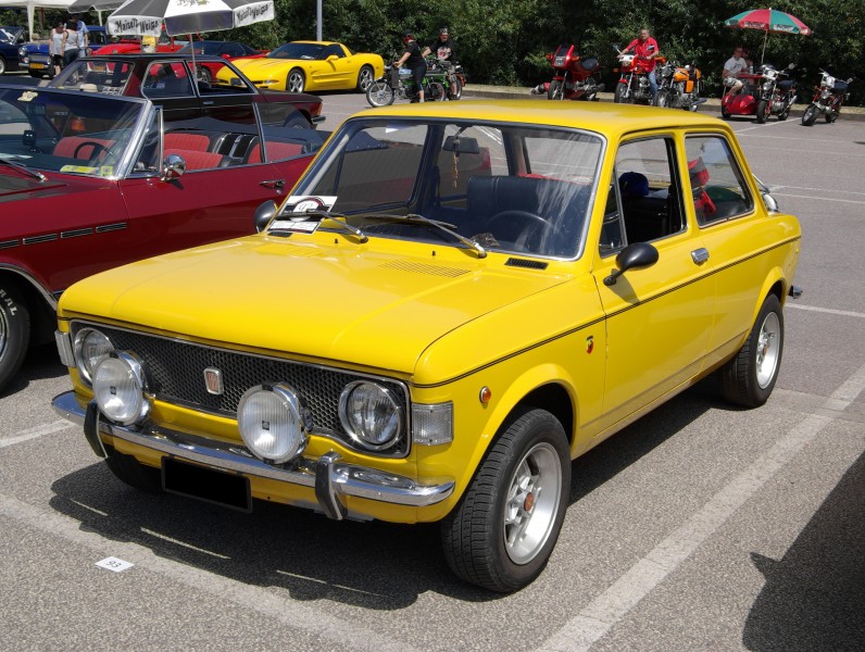 Fiat 128 A 2013-07-21 13-52-58
