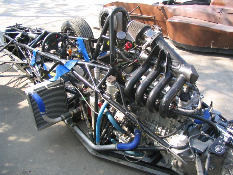 Formula Geely engine