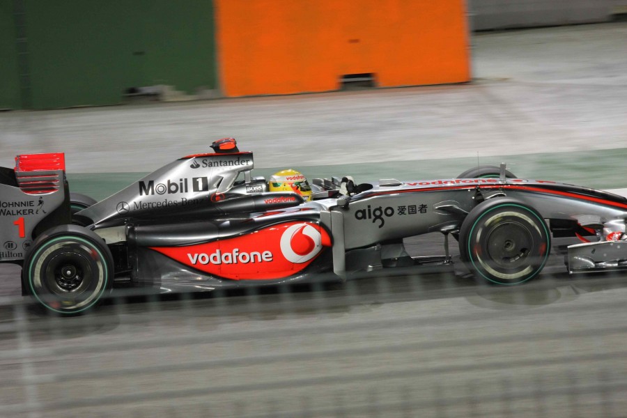 Lewis Hamilton 2009 Singapore 3