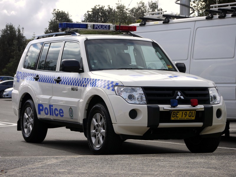 Northern Beaches 10 District Commander Mitsubishi Pajero Di-D - Flickr - Highway Patrol Images