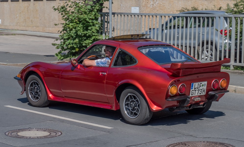 Opel GT red 17RM0359