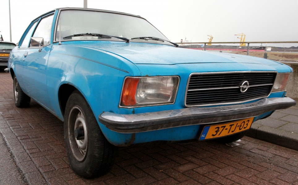 Opel Rekord D (1)