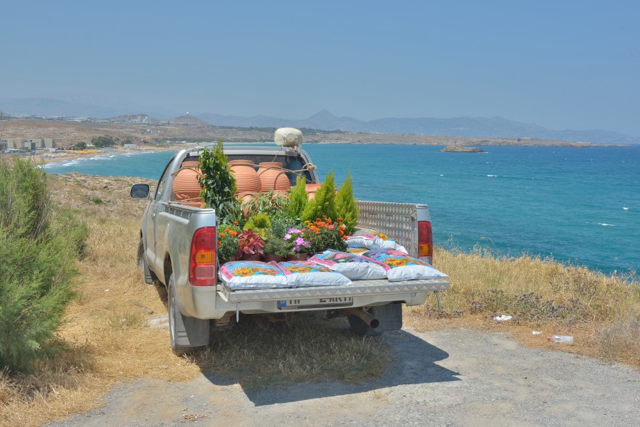 Street vendor on pickup truck near Kokkini Hani Crete