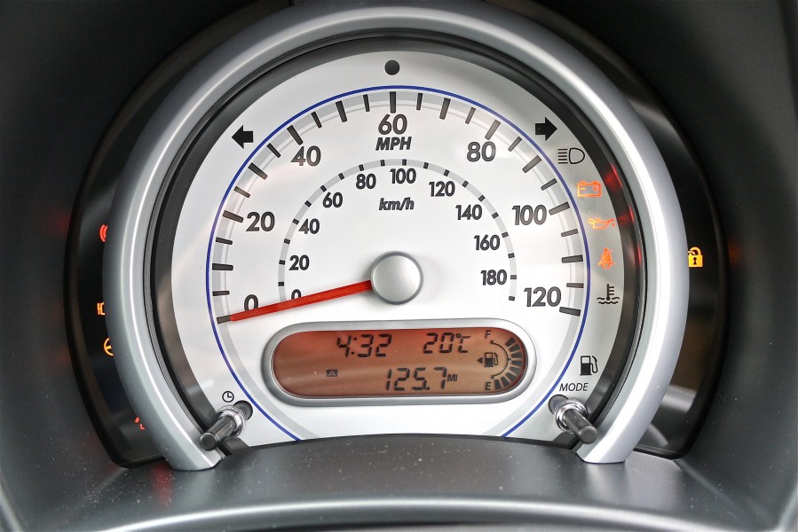 Suzuki Splash SZ4 Odometer - Flickr - mick - Lumix