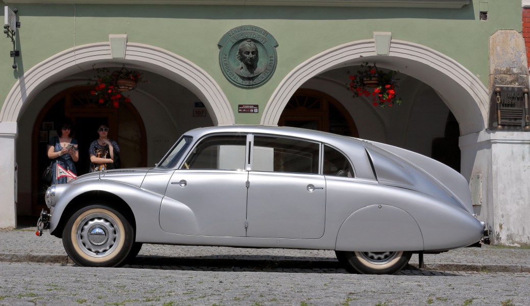 Tatra 87 (Foto Hilarmont)