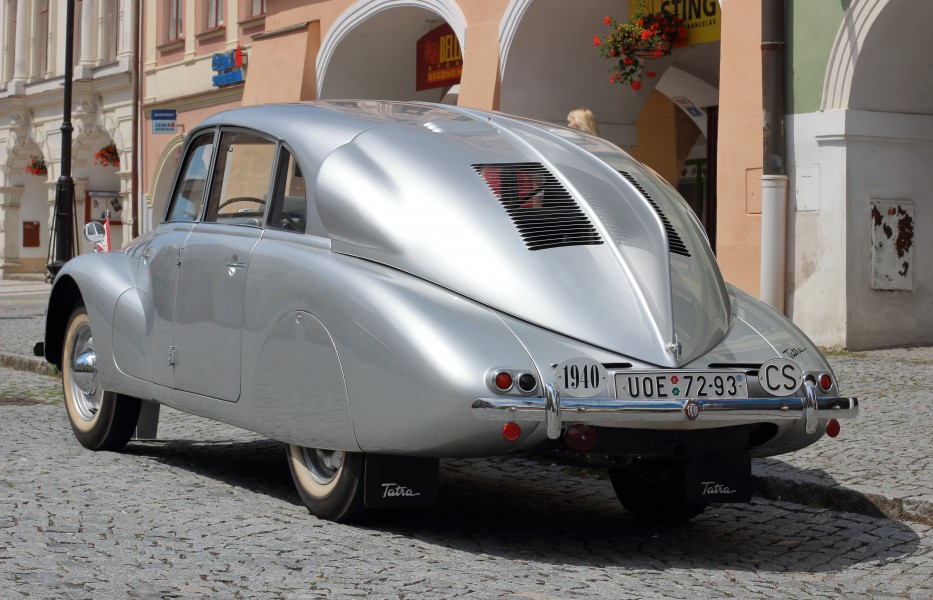 Tatra 87 rear (Foto Hilarmont)