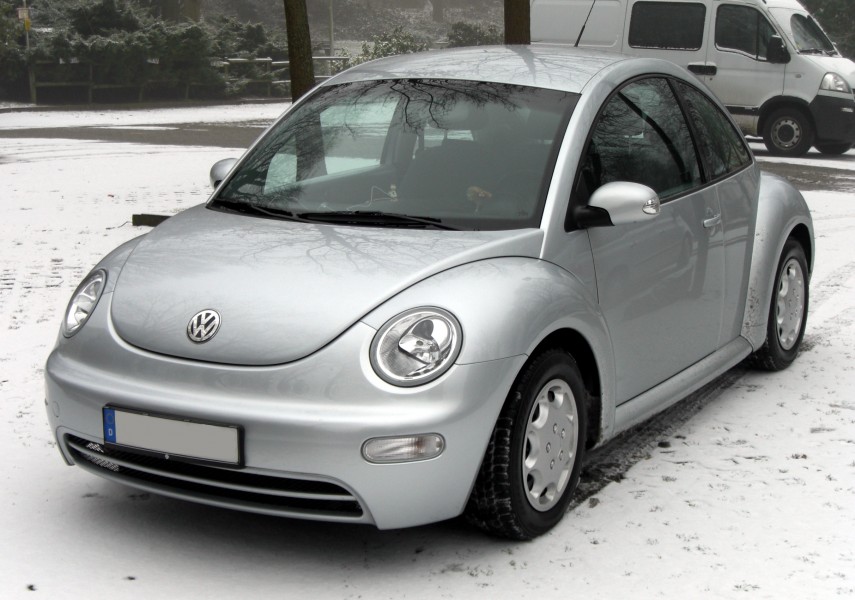 VW New Beetle front