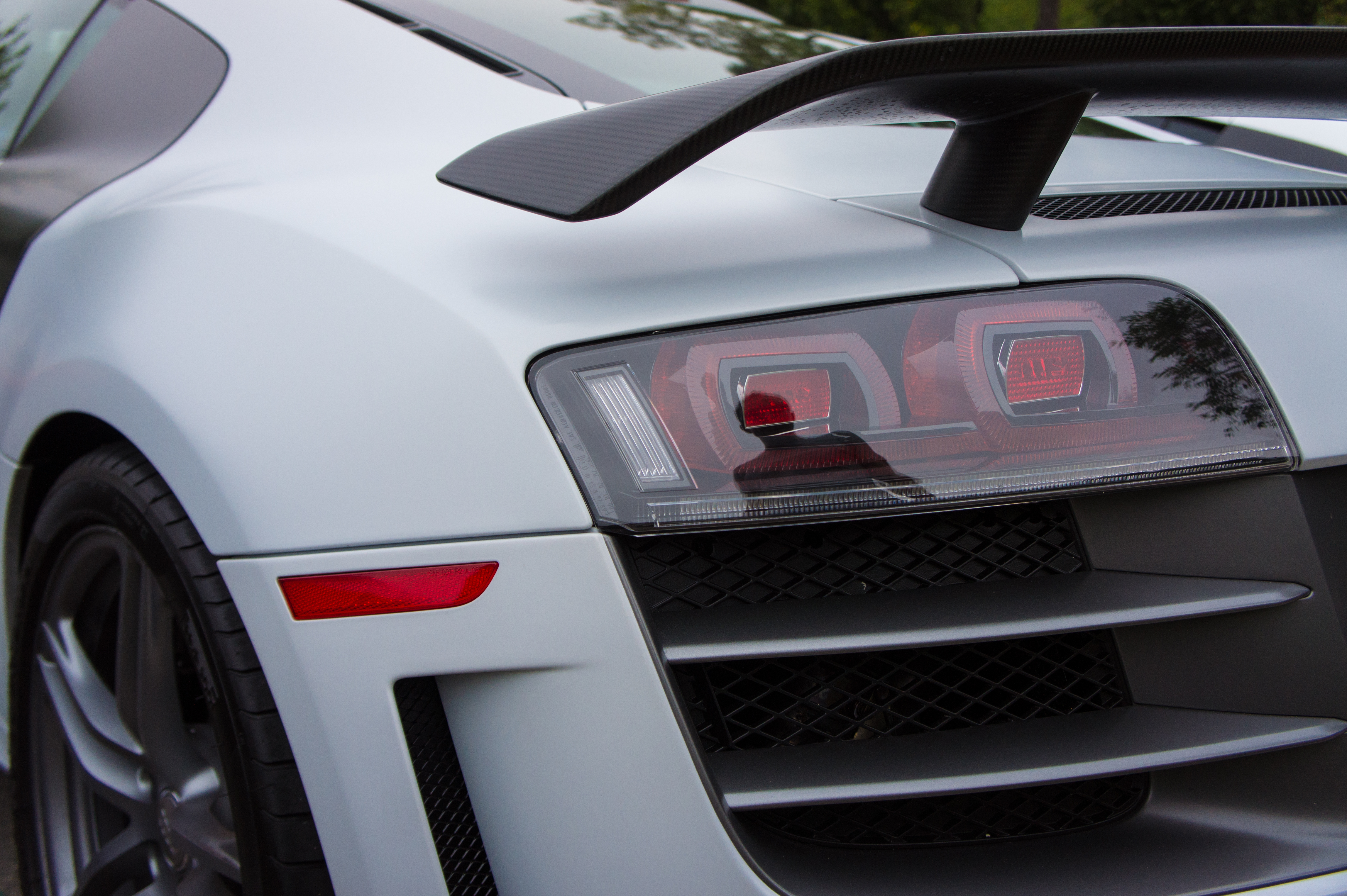 R8 GT Taillights (8208567871)