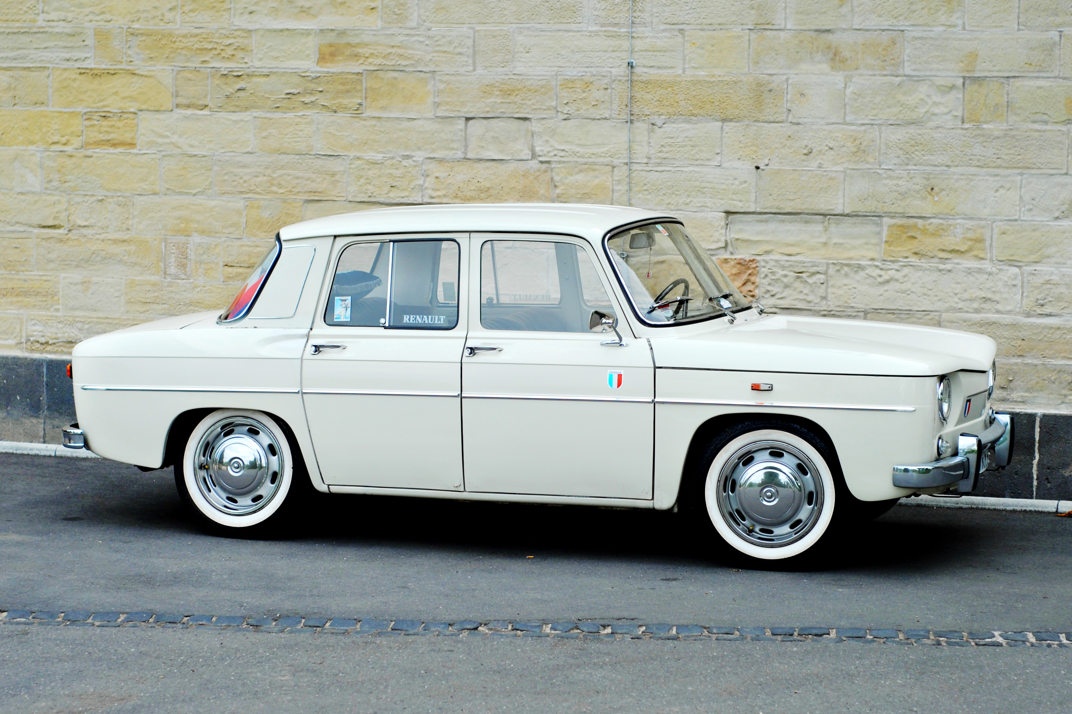 Renault 8 20070520