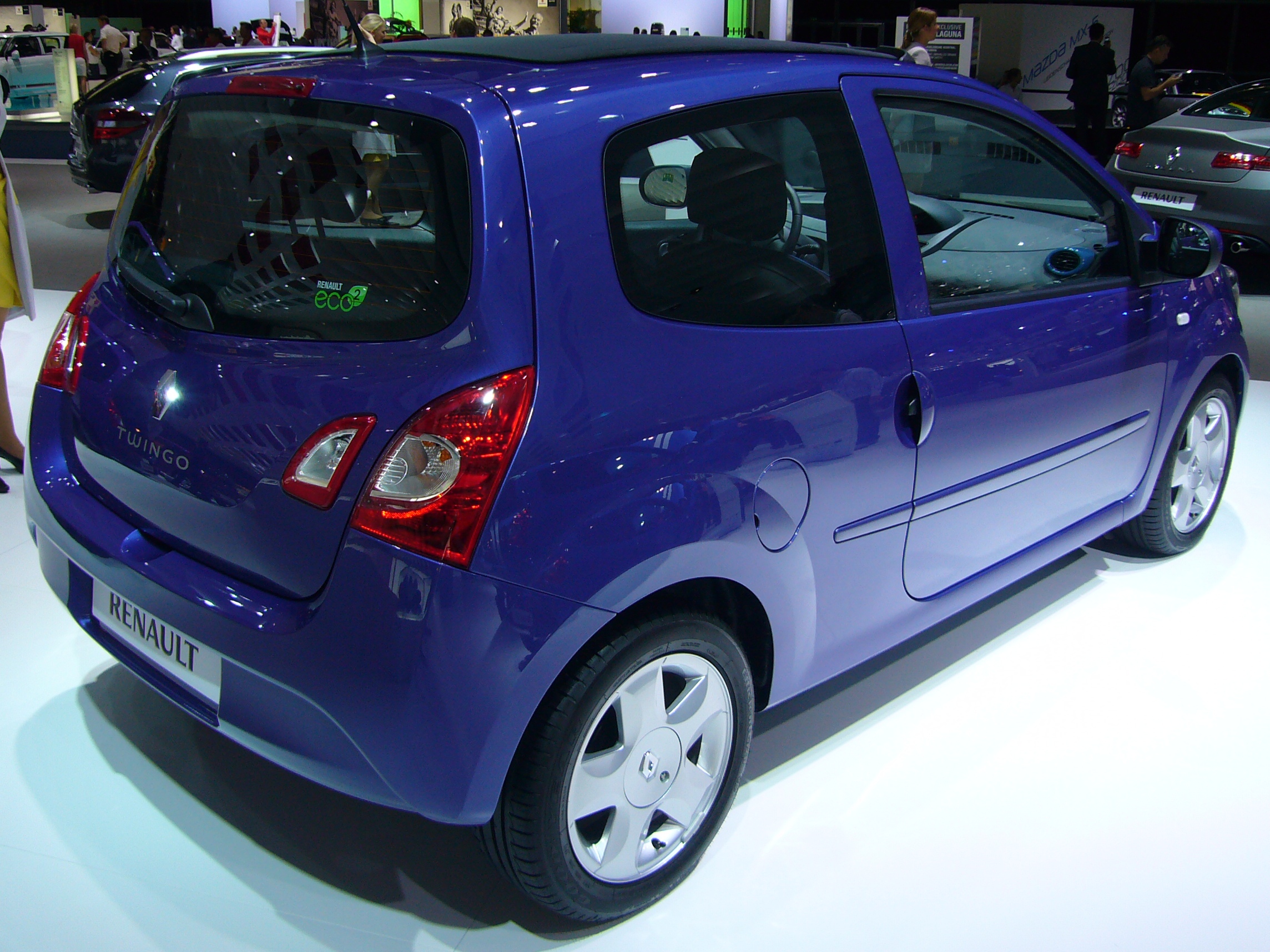 Renault Twingo phase II (rear quarter 2)