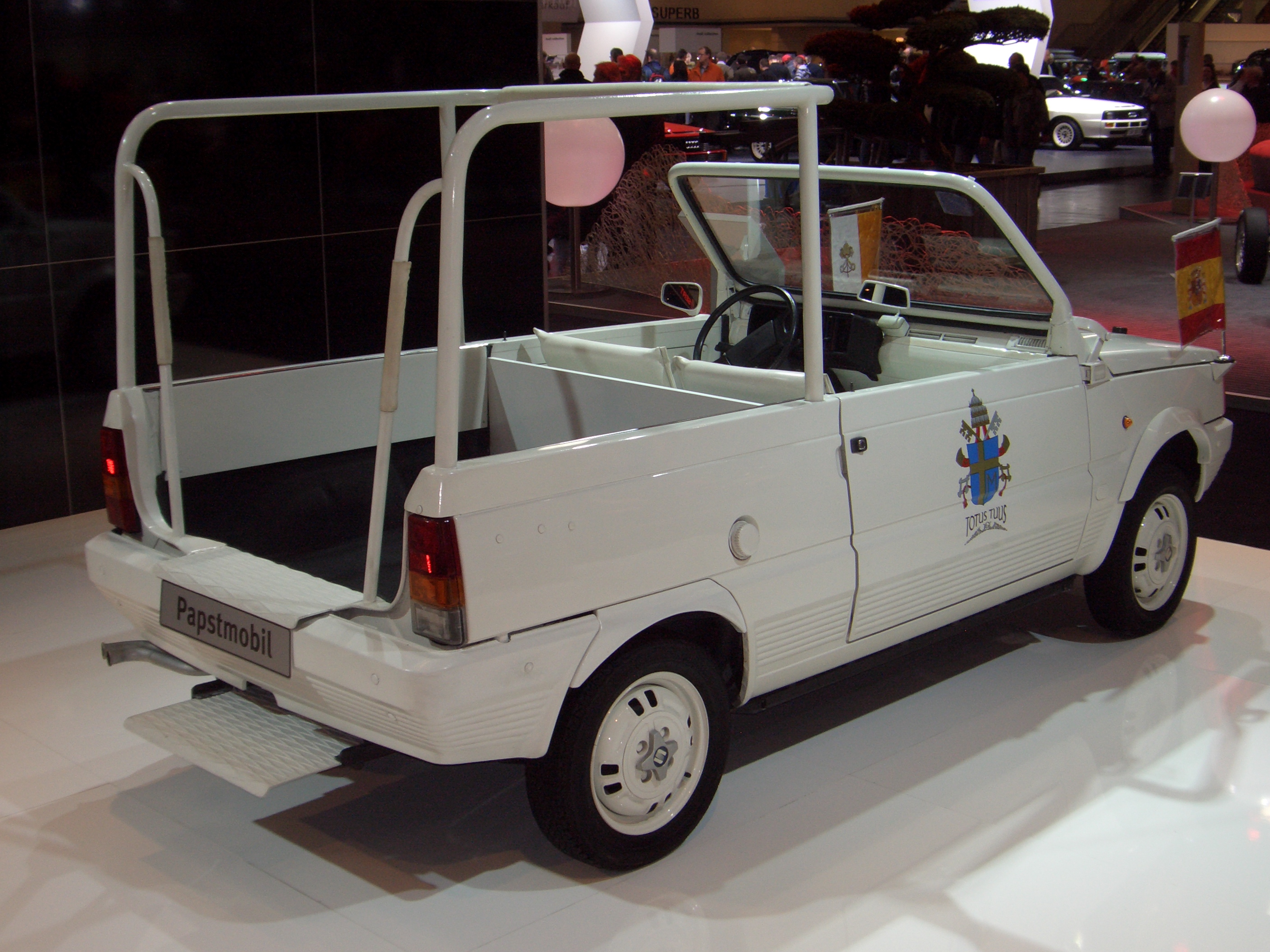 Seat Panda 1980-1985 Papamobil Madrid 1982 backright 2008-03-28 A
