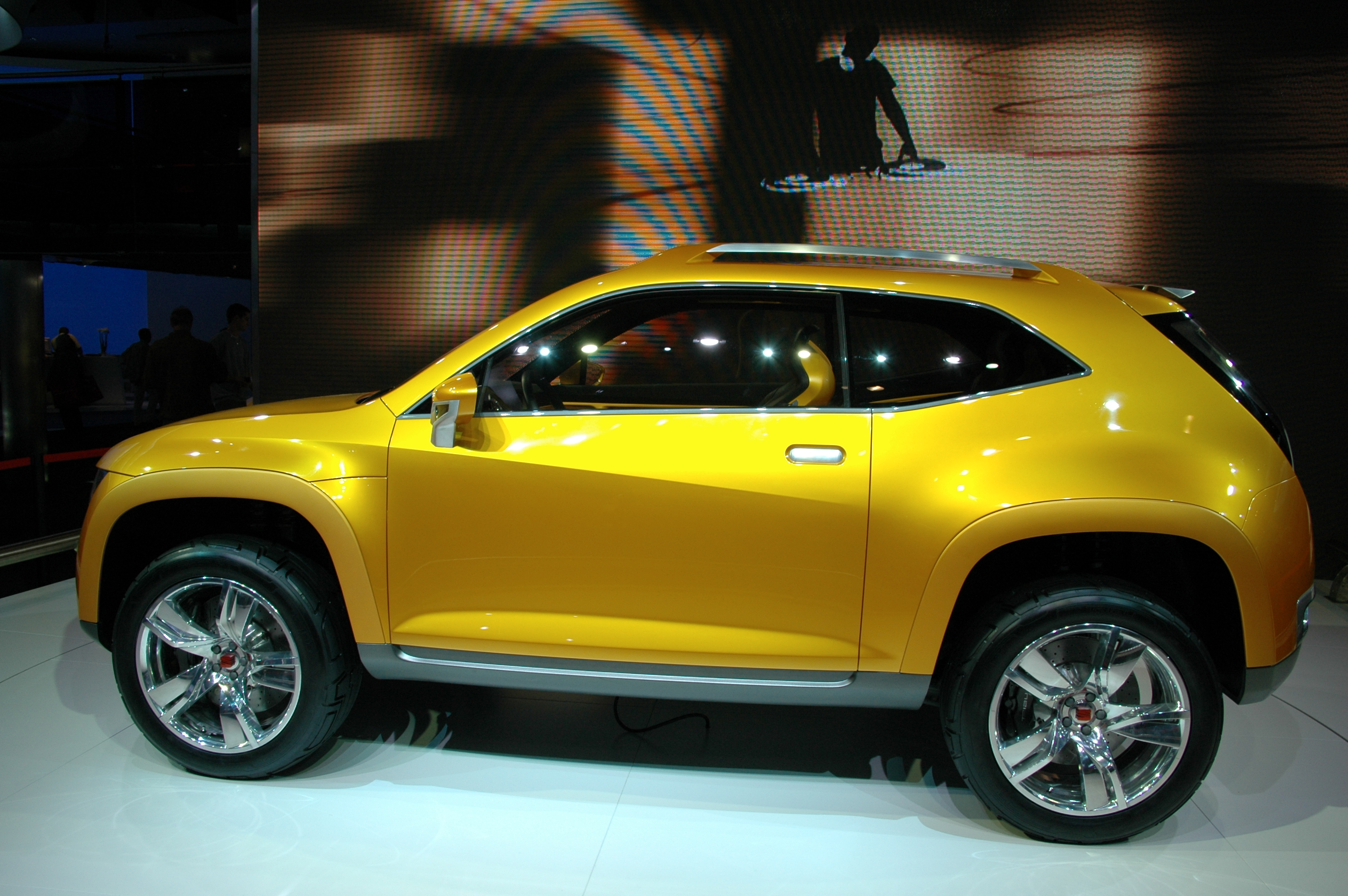SEAT Tribu concept side view