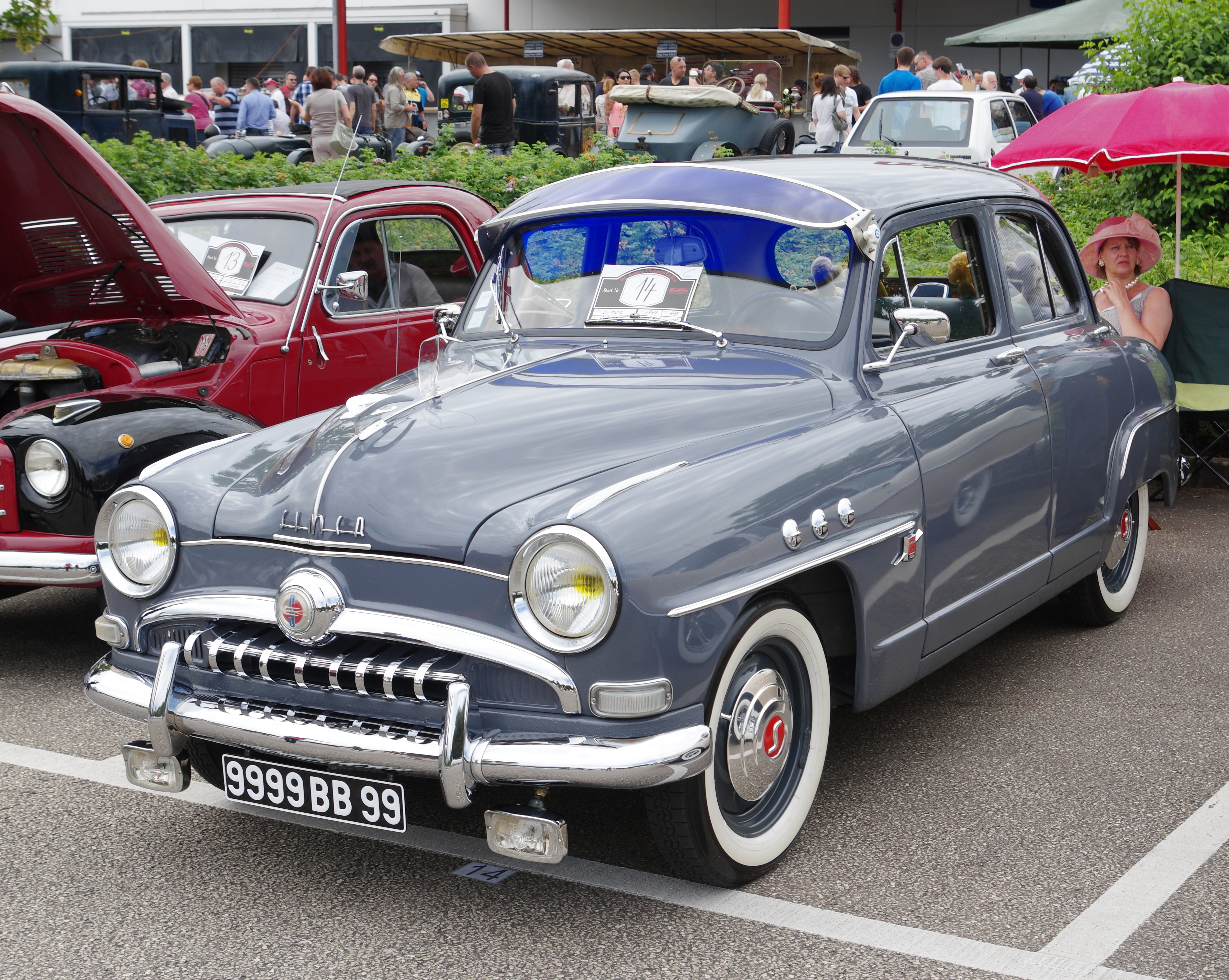 Simca Aronde BW 2016-07-17 13-40-39