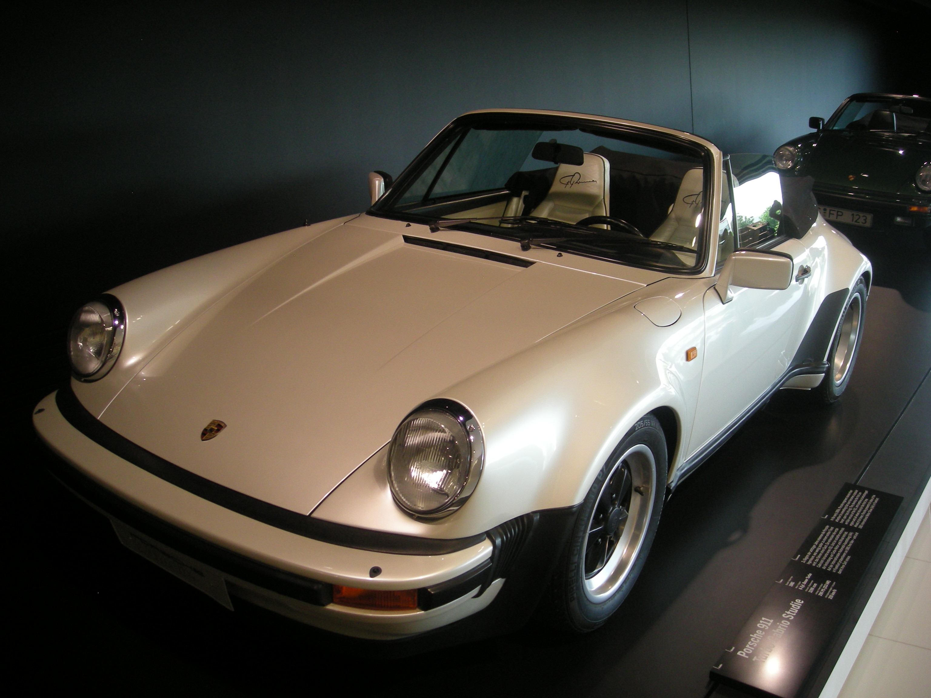 Stuttgart Jul 2012 43 (Porsche Museum - 1981 Porsche 911 Turbo Cabrio Studie)