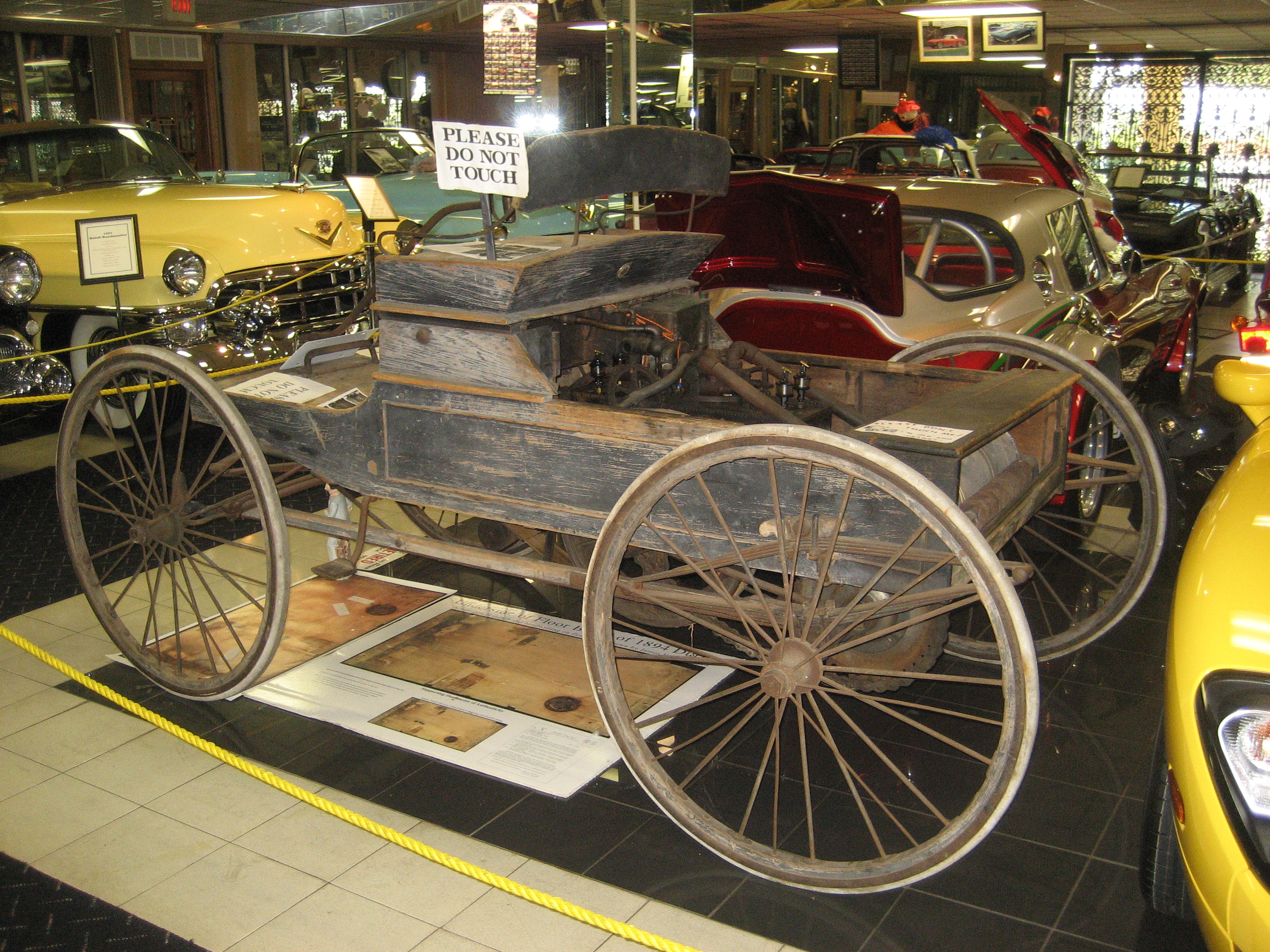 Tal1894DuryeaLeftback