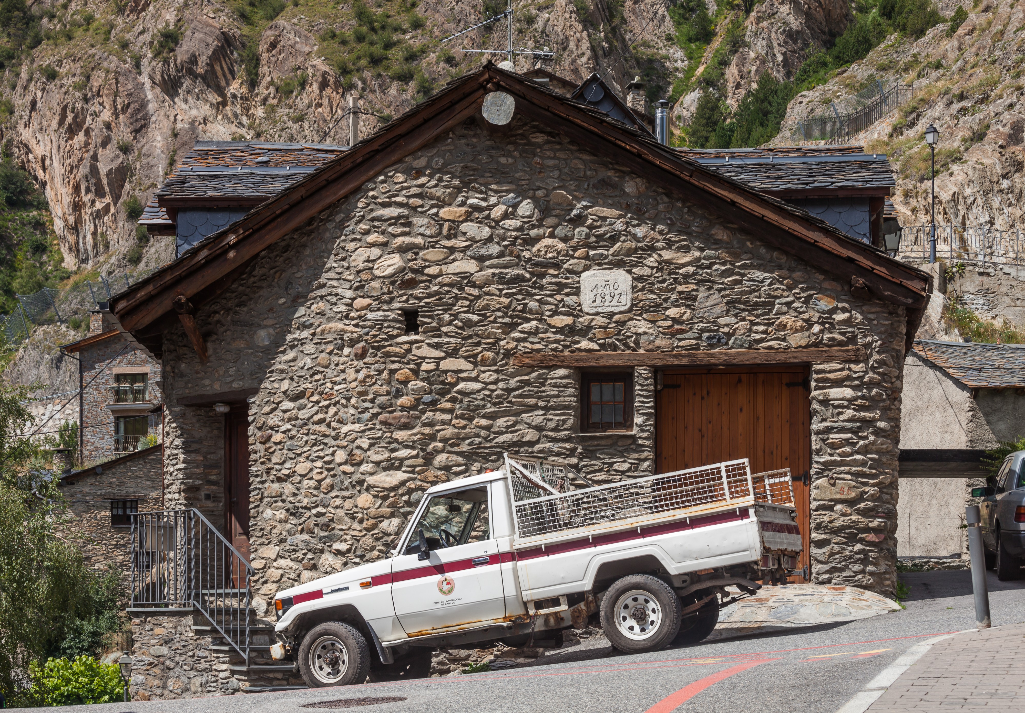 Casa e camioneta en Canillo. Andorra