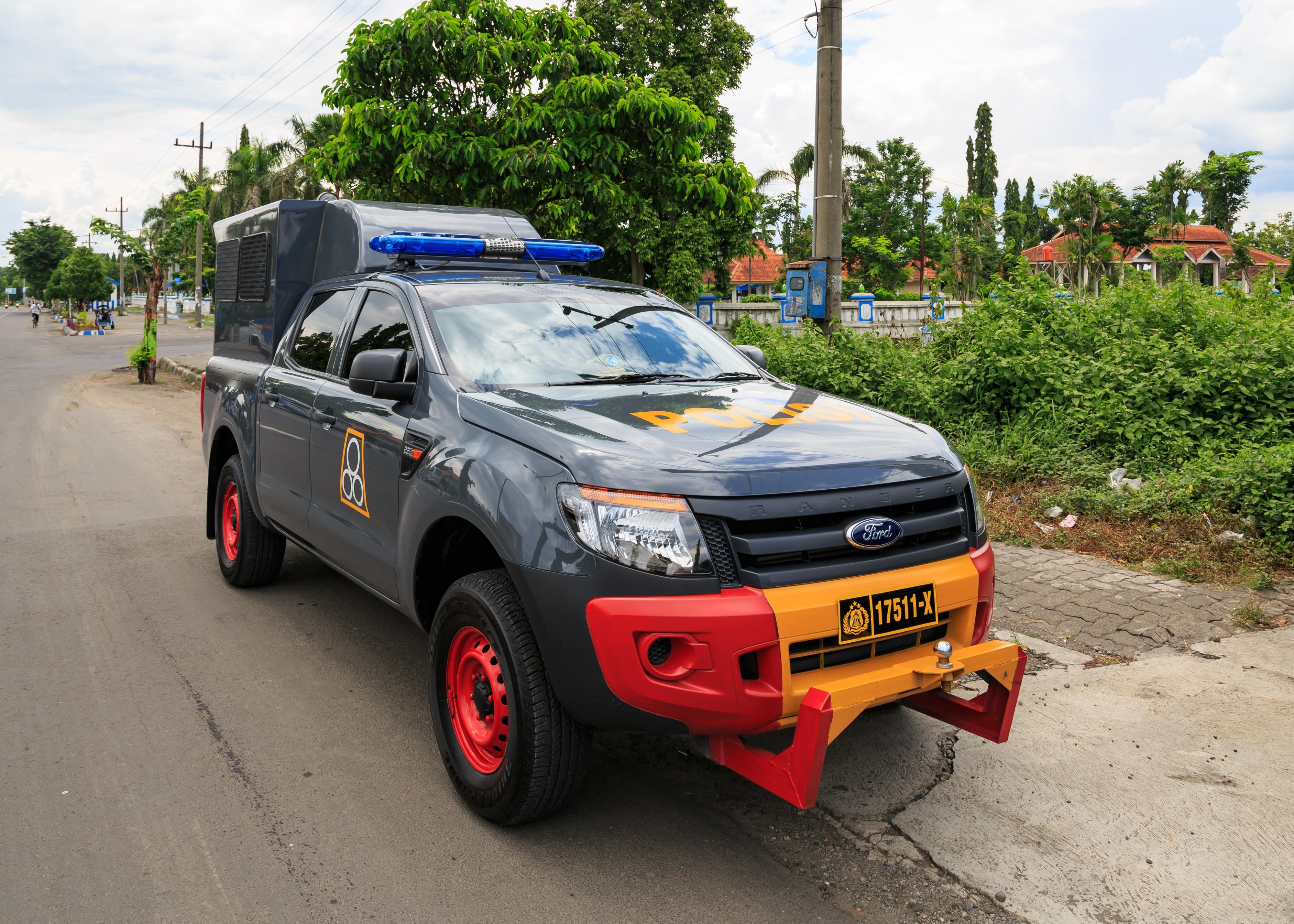 Madiun Indonesia Police-car-01