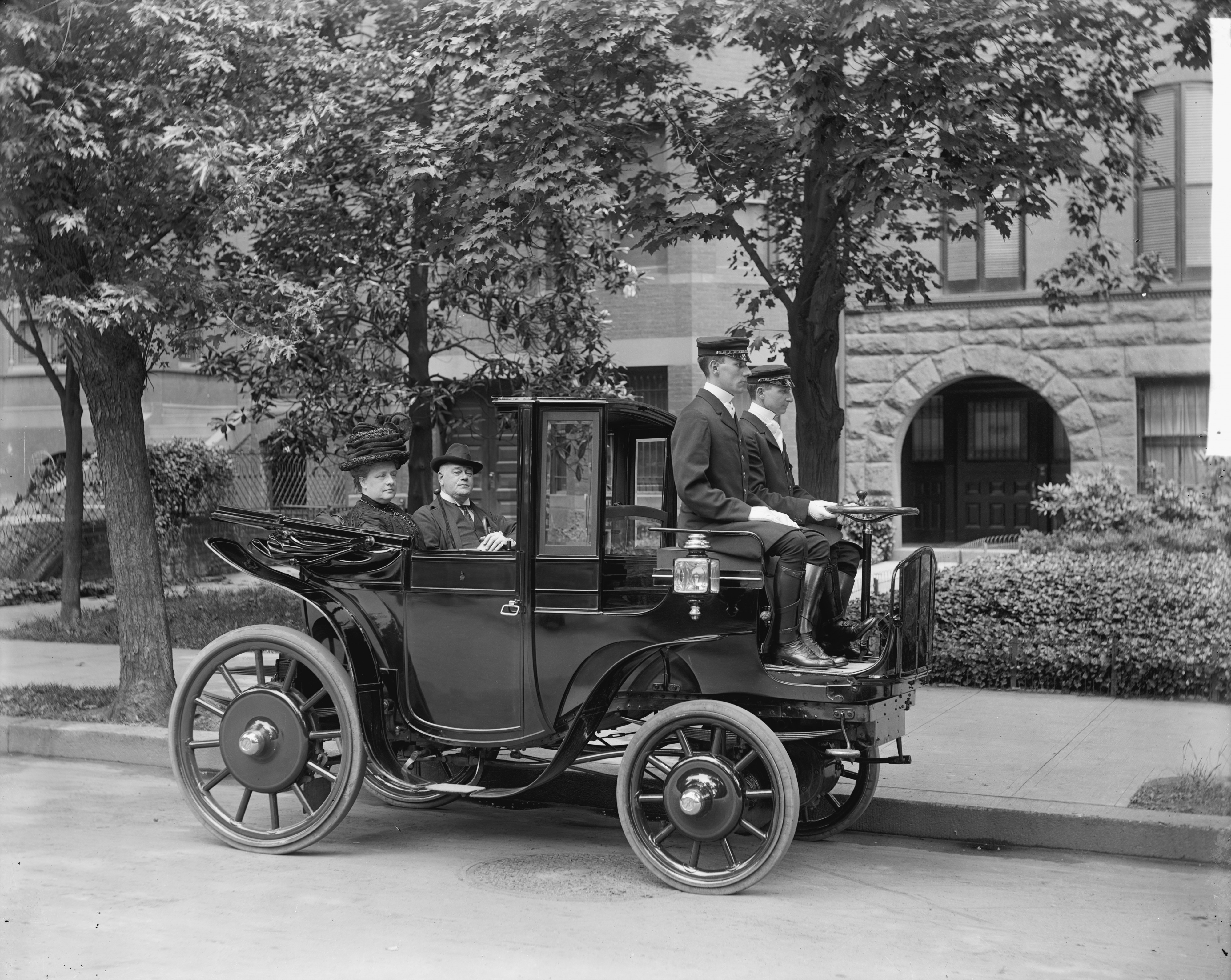 Senator WetmoreIn Automobile