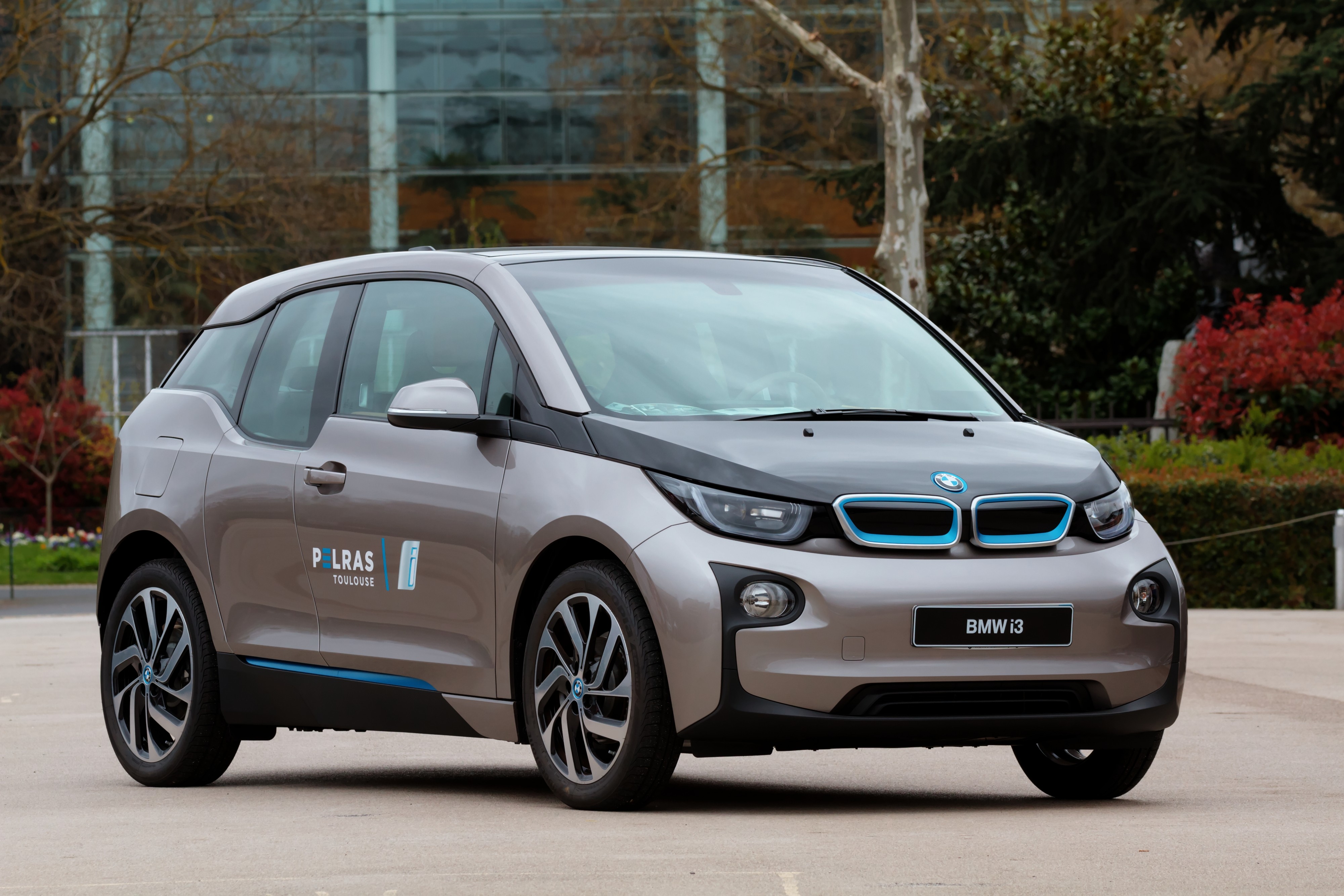 Toulousaine de l'automobile - 7441 - BMW i3
