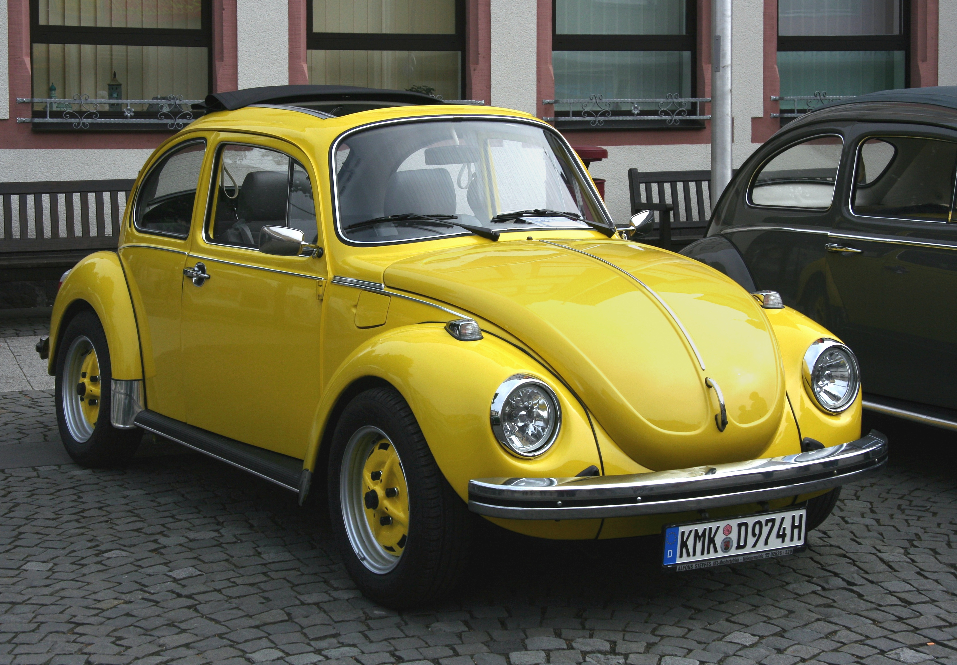 VW 1303 mit Stoffschiebedach (2009-05-01 8924)