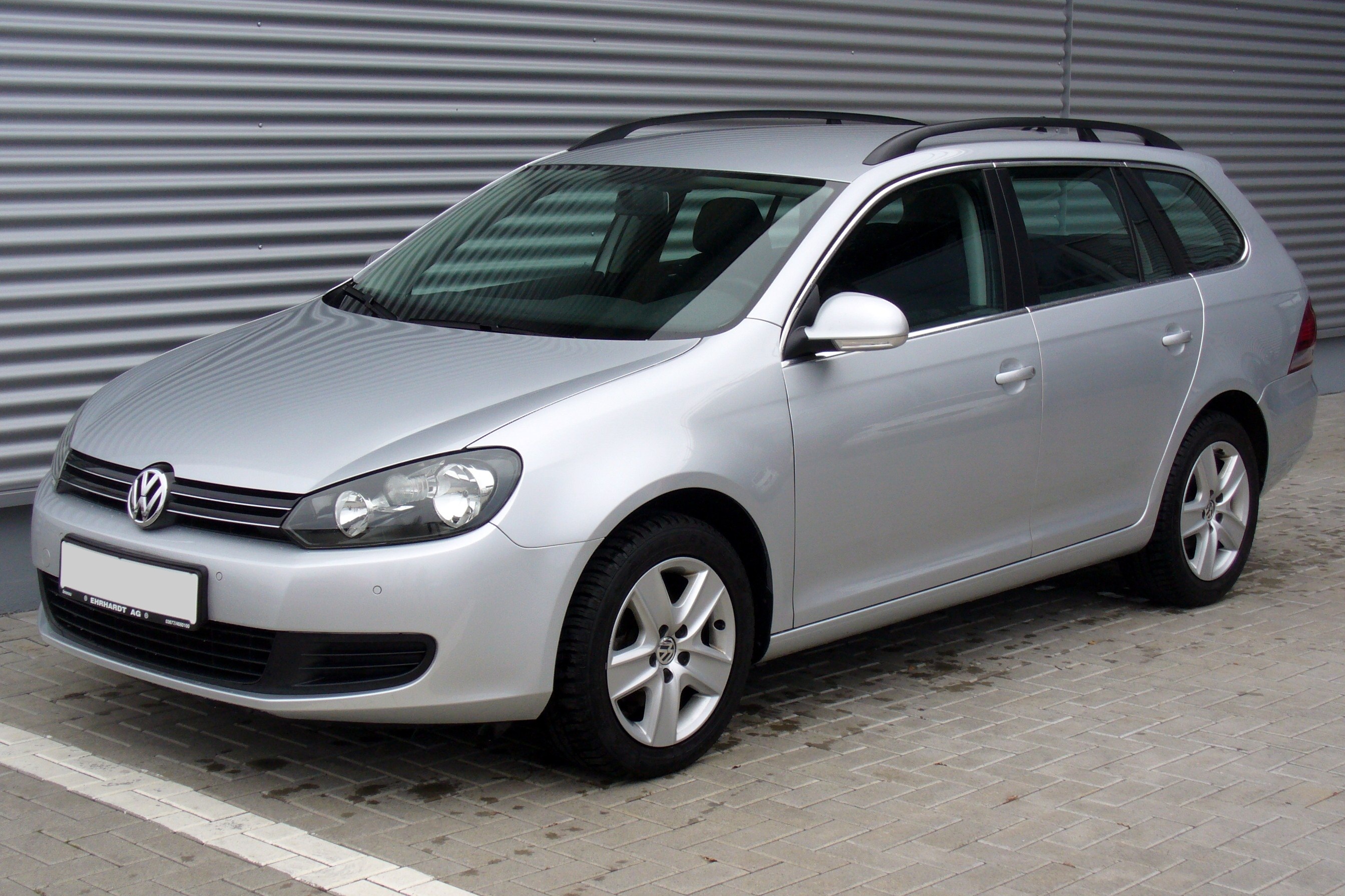 VW Golf VI Variant 1.6 TDI Comfortline Reflexsilber