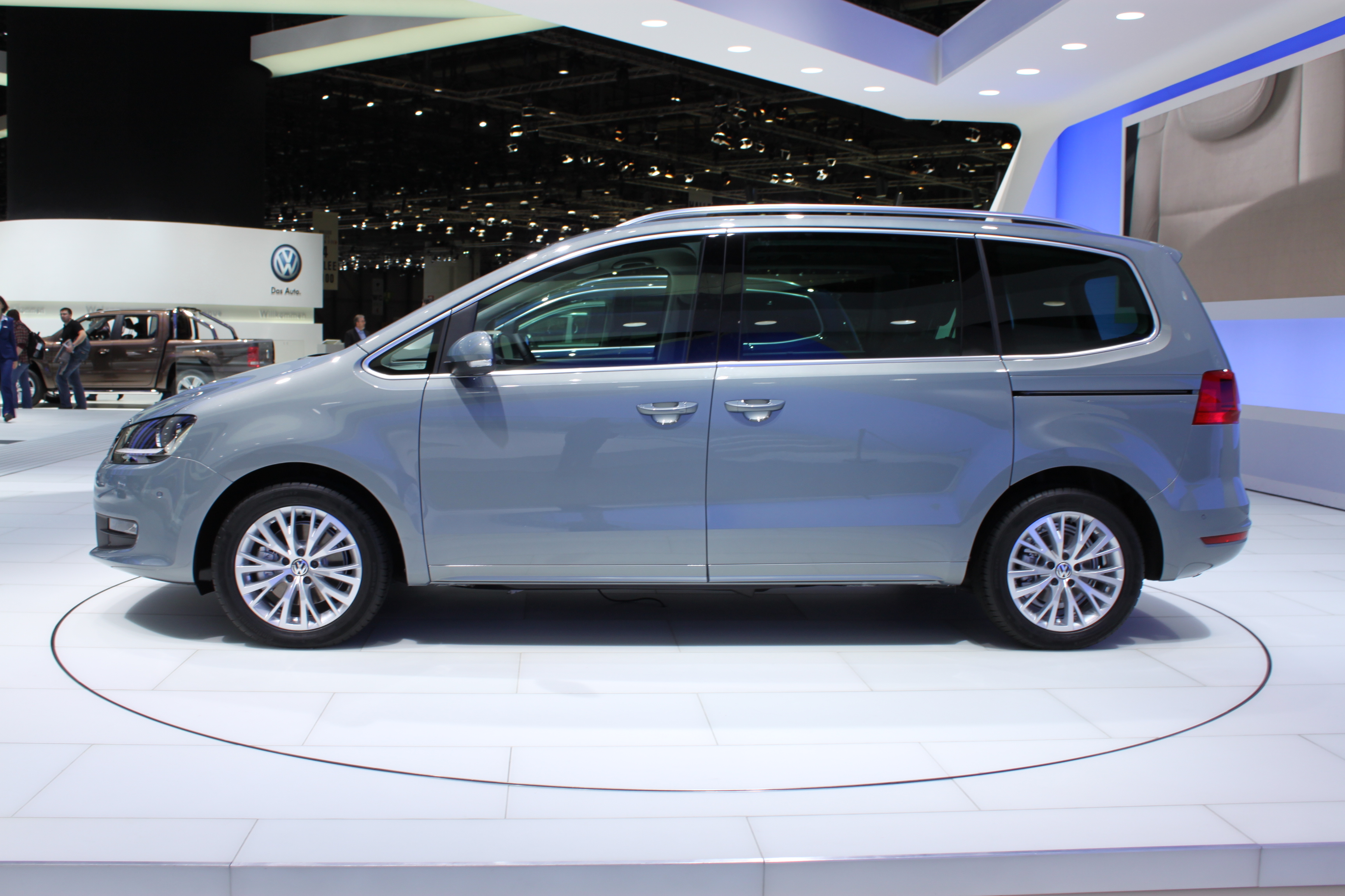 VW Sharan (3)