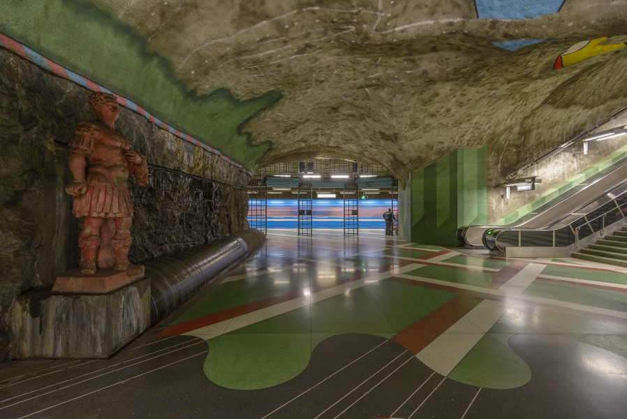 Kungsträdgården Metro station April 2015