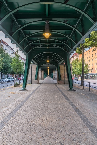 Magistratsschirm, Schönhauser Allee, Berlin, 150705, ako