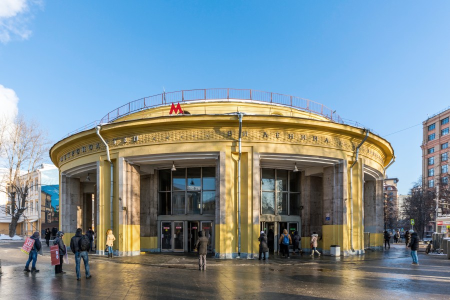 Metro MSK Line2 Novokuznetskaya Pavilion