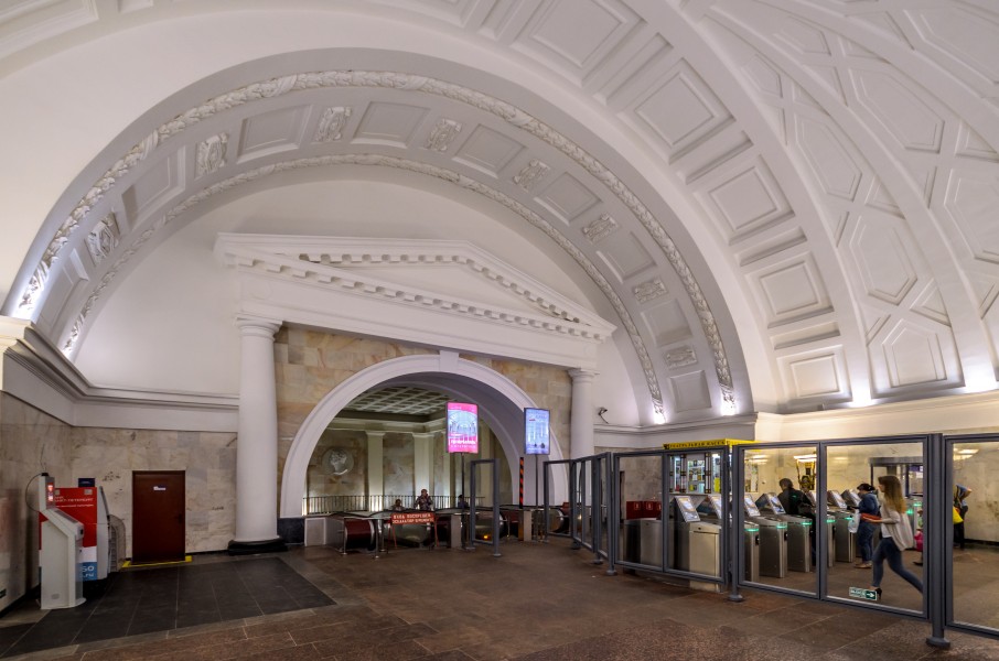 Metro SPB Line1 Pushkinskaya Vestibule