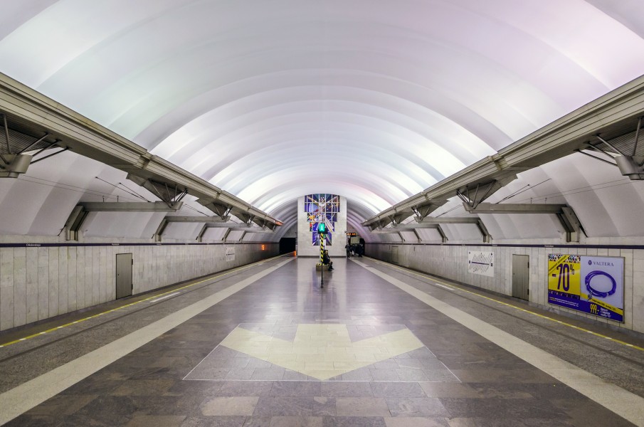 Metro SPB Line5 Chkalovskaya Platform