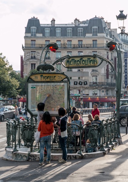 Paris, Metro-Station -- 2014 -- 1218
