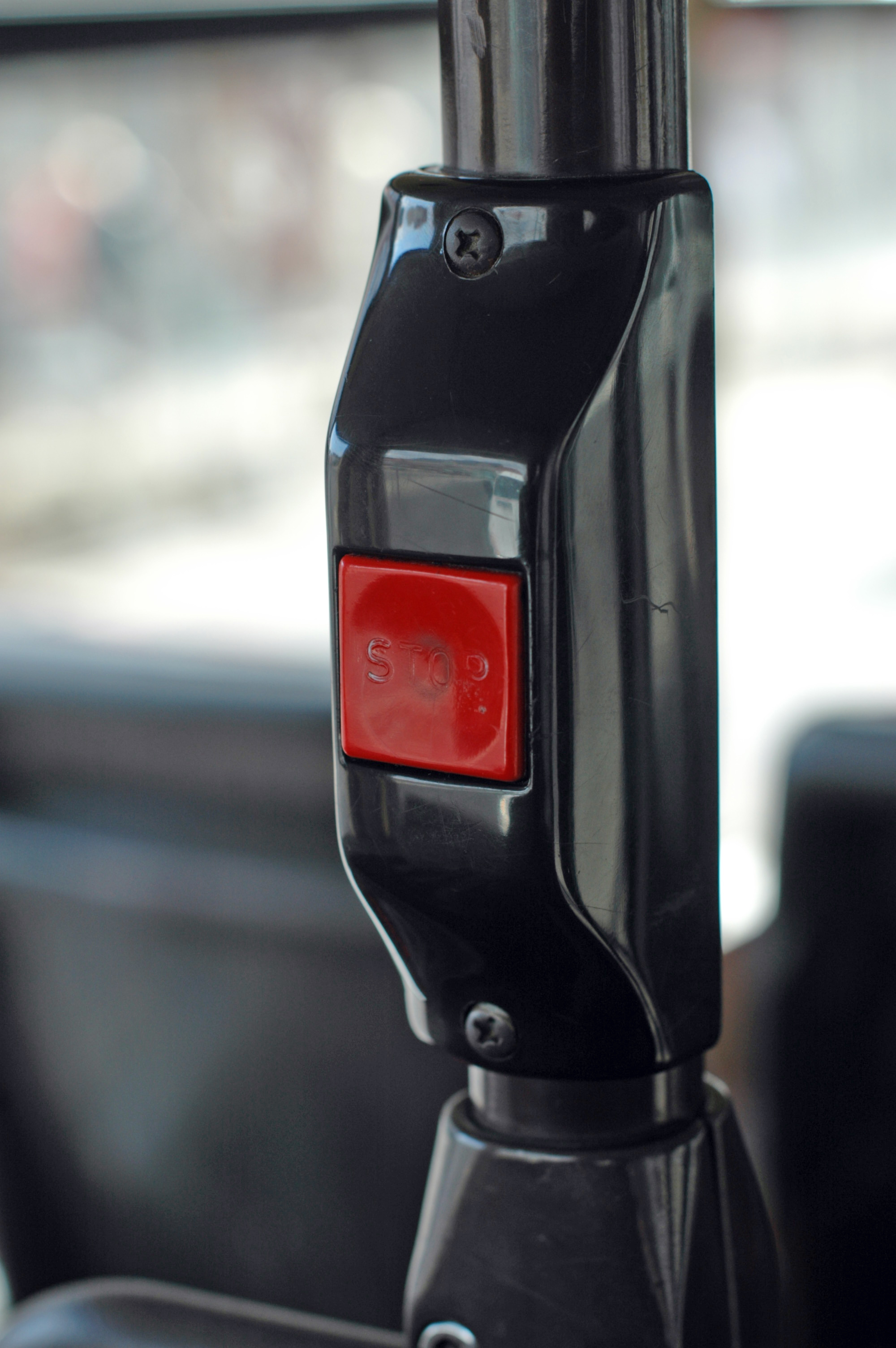 2011-04-04-obus-ebw-by-RalfR-22