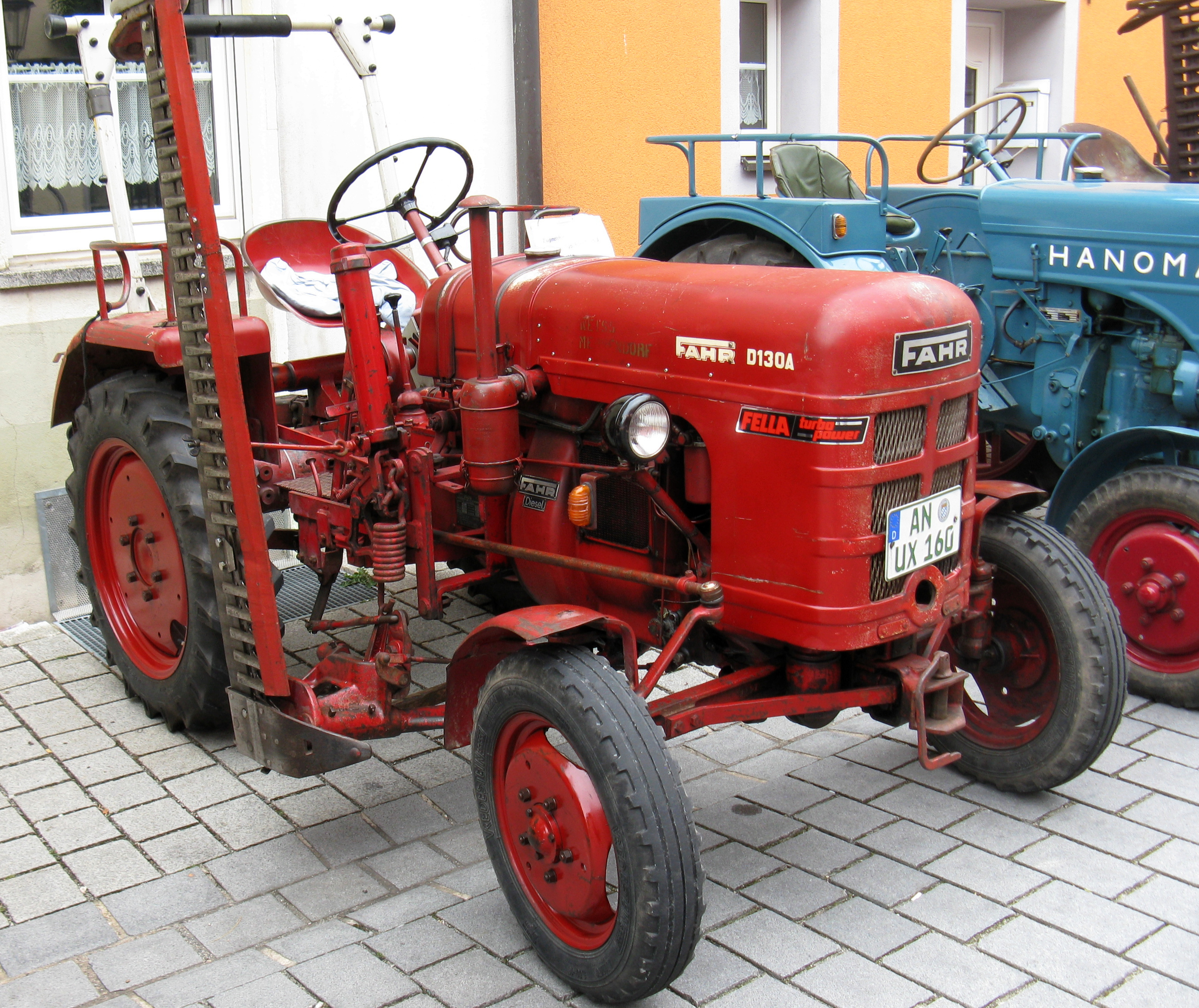 20160717 Fahr D130A linke Seite (02)