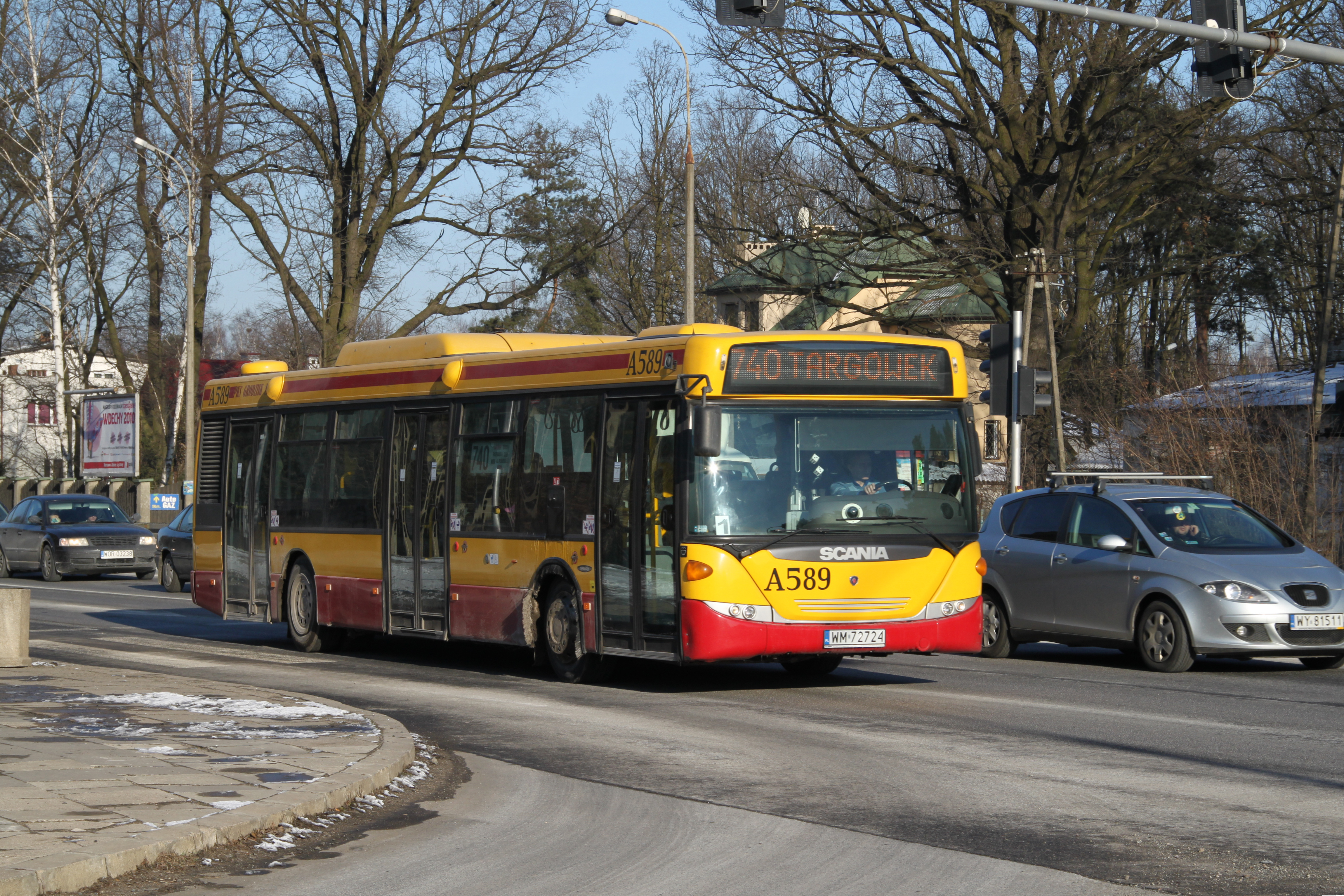 A589 Scania CN270UB Marki