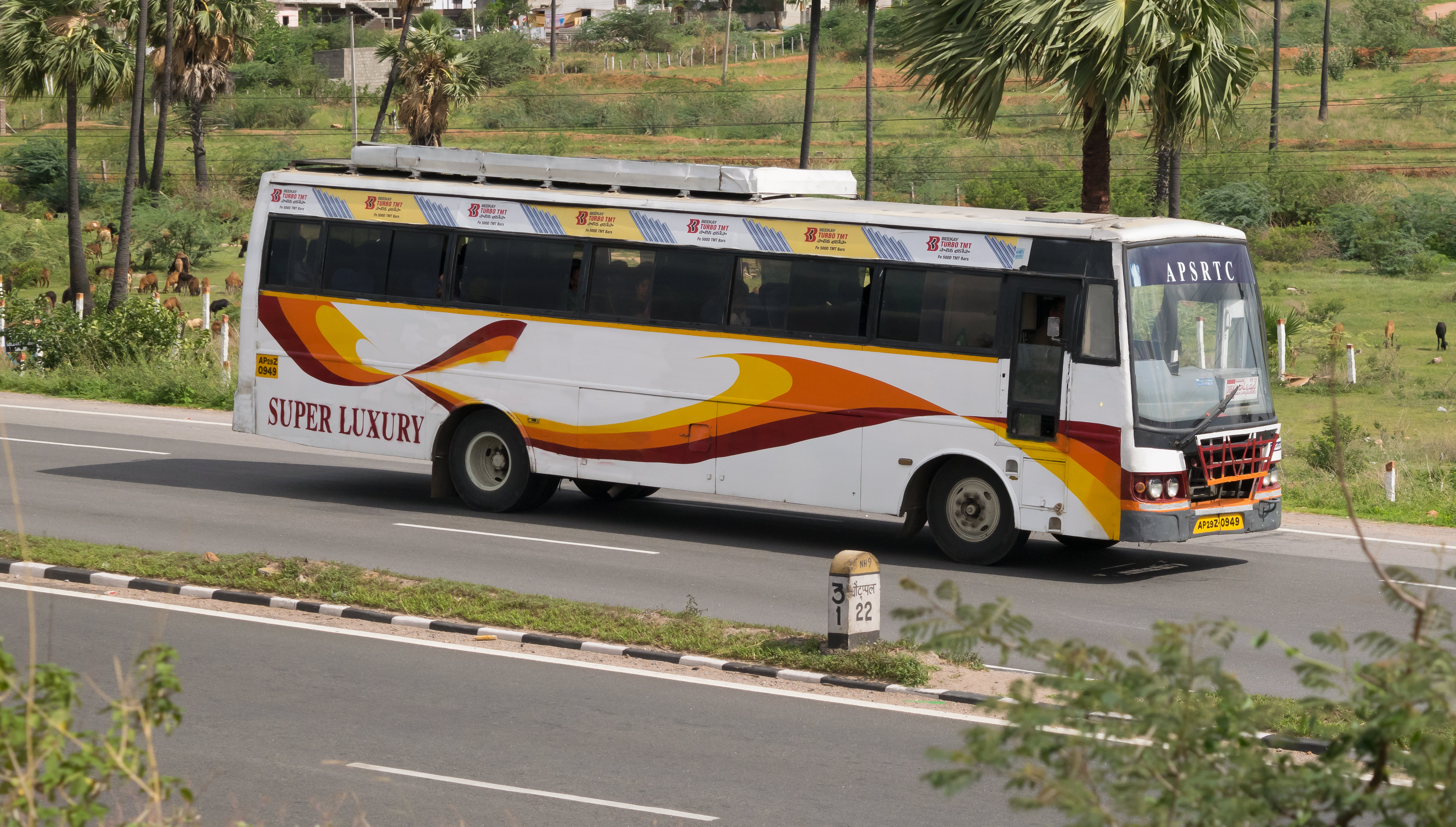APSRTC BUS 25062016